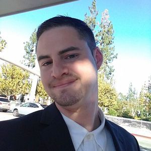 Meet your Posher, Devin